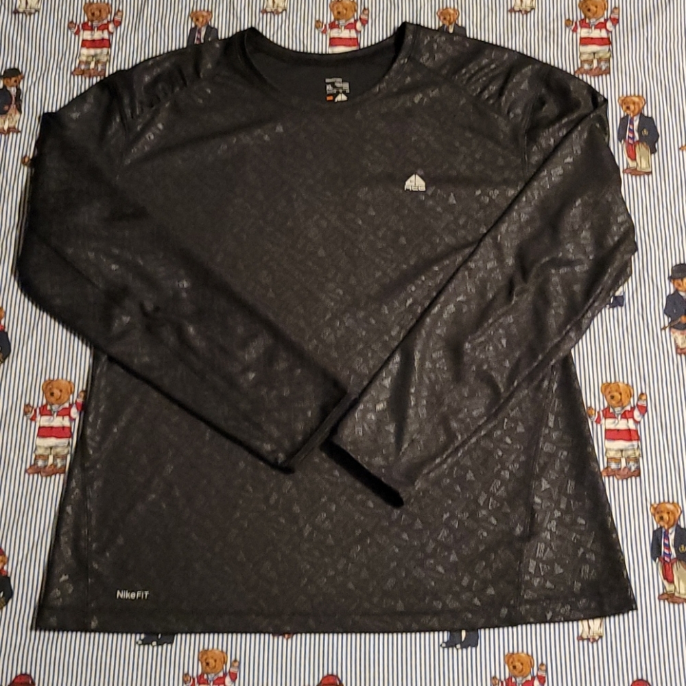 Nike ACG dry fit